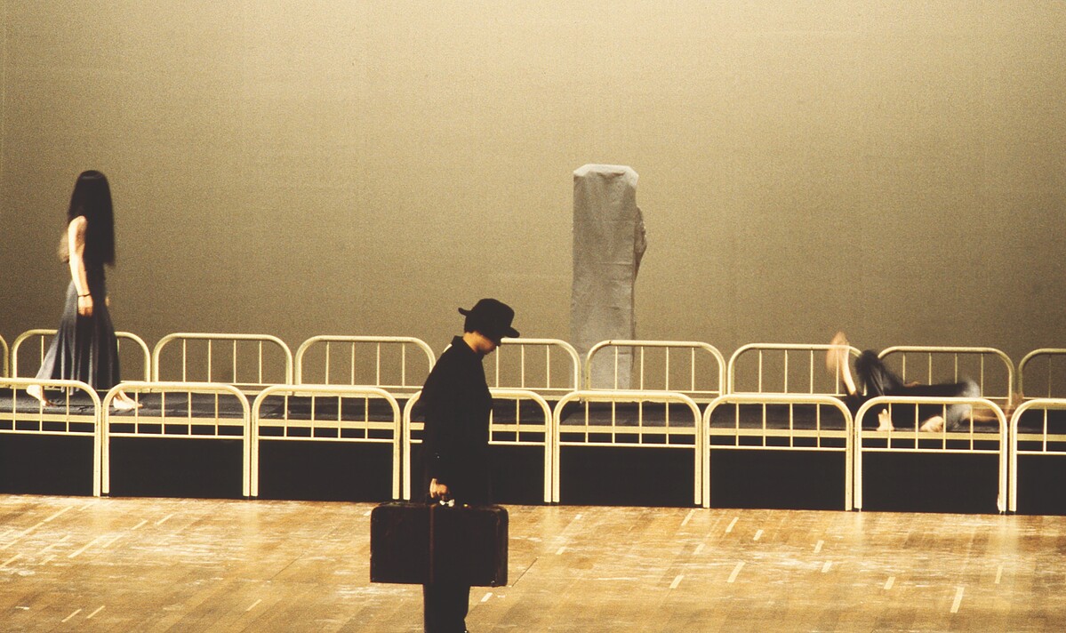 進念二十面體，《拾月／拾日譚》，1988，圖像由進念二十面體與臺北市立美術館提供