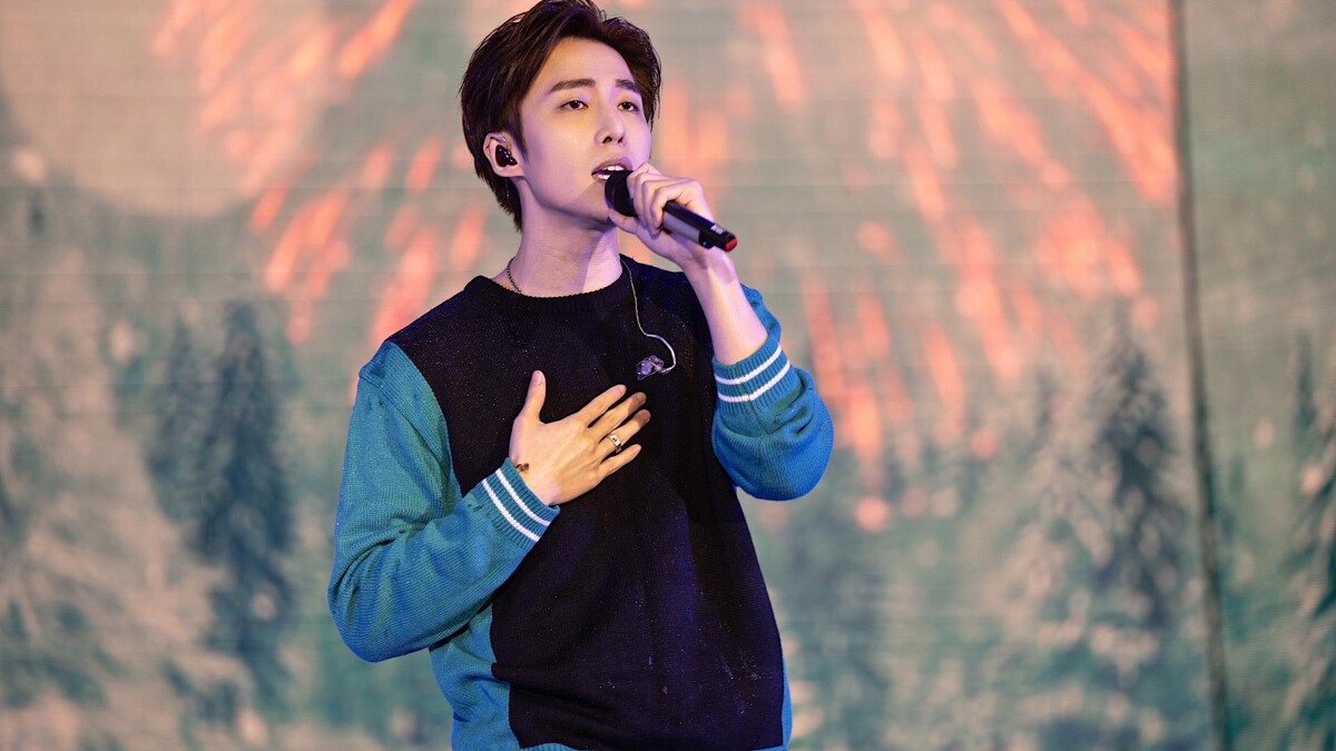 「創作歌手」李東軒登上冰雪城堡彩排