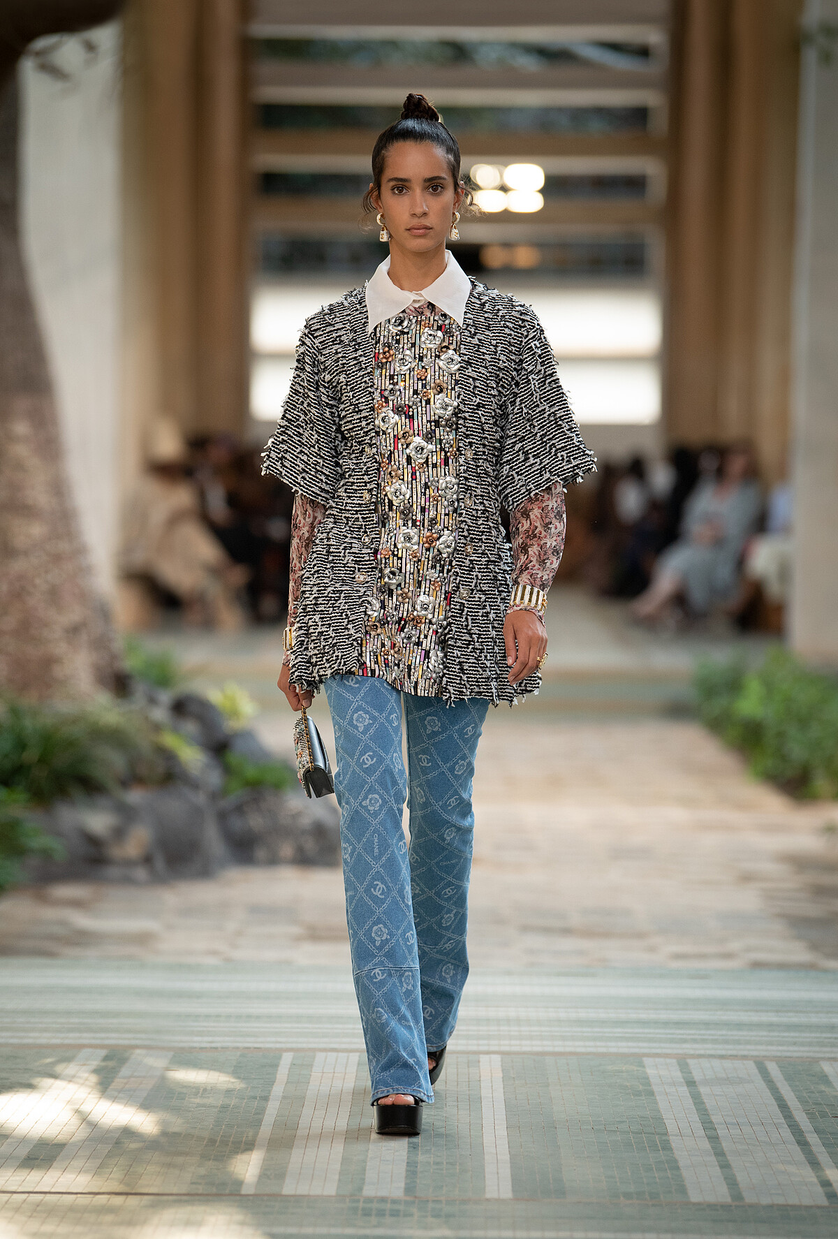 2022/23 M&eacute;tiers d'art 工坊系列