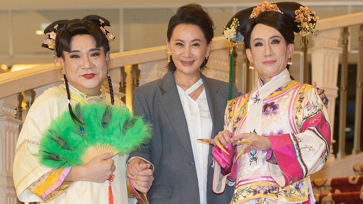 舞台劇《嘉慶君遊臺灣》郭子乾、白雲古裝反串最美妃子，成了金鐘影帝陳亞蘭重要的女人