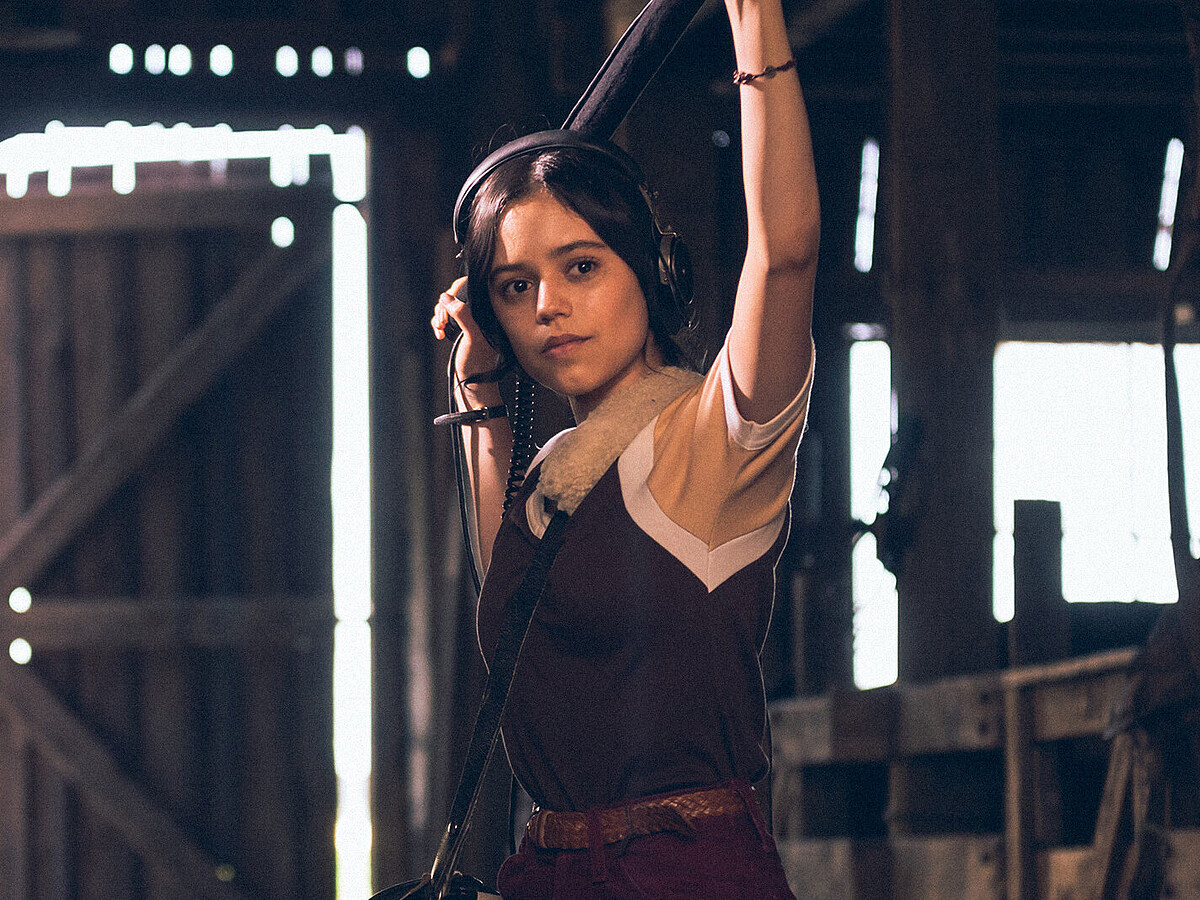 珍娜奧特嘉演出《恐怖X檔案》