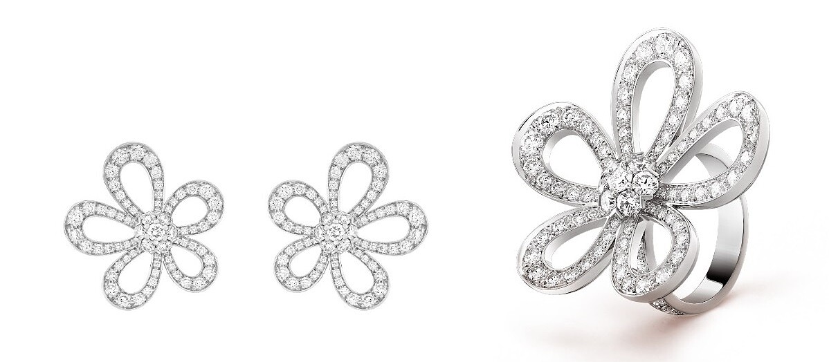Flowerlace系列白K金鑽石耳環、Flowerlace系列白K金鑽石戒指。