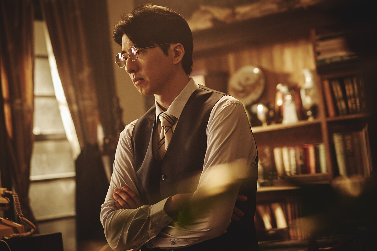 傅孟柏在《商魂》飾演台灣第一代實業家林燈