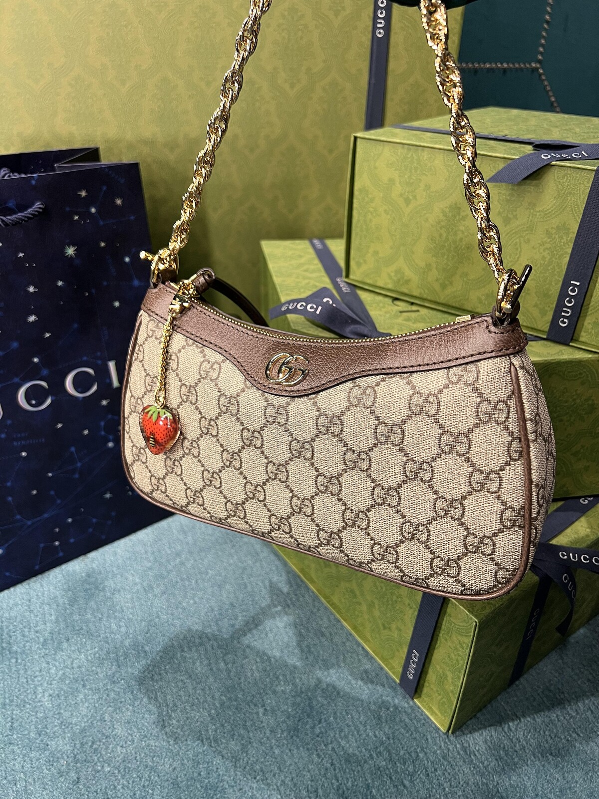 Ophidia 小號肩背提包, $59,700