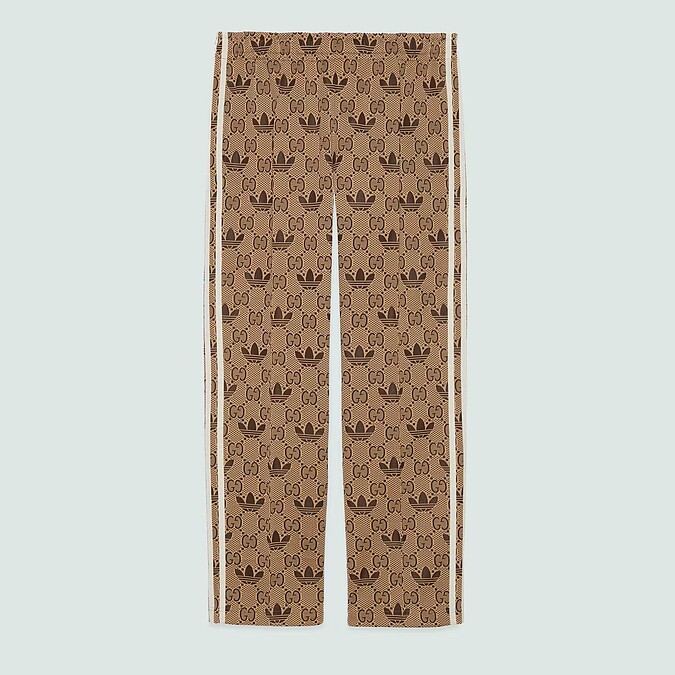 adidas x Gucci聯名系列運動長褲，$40,000