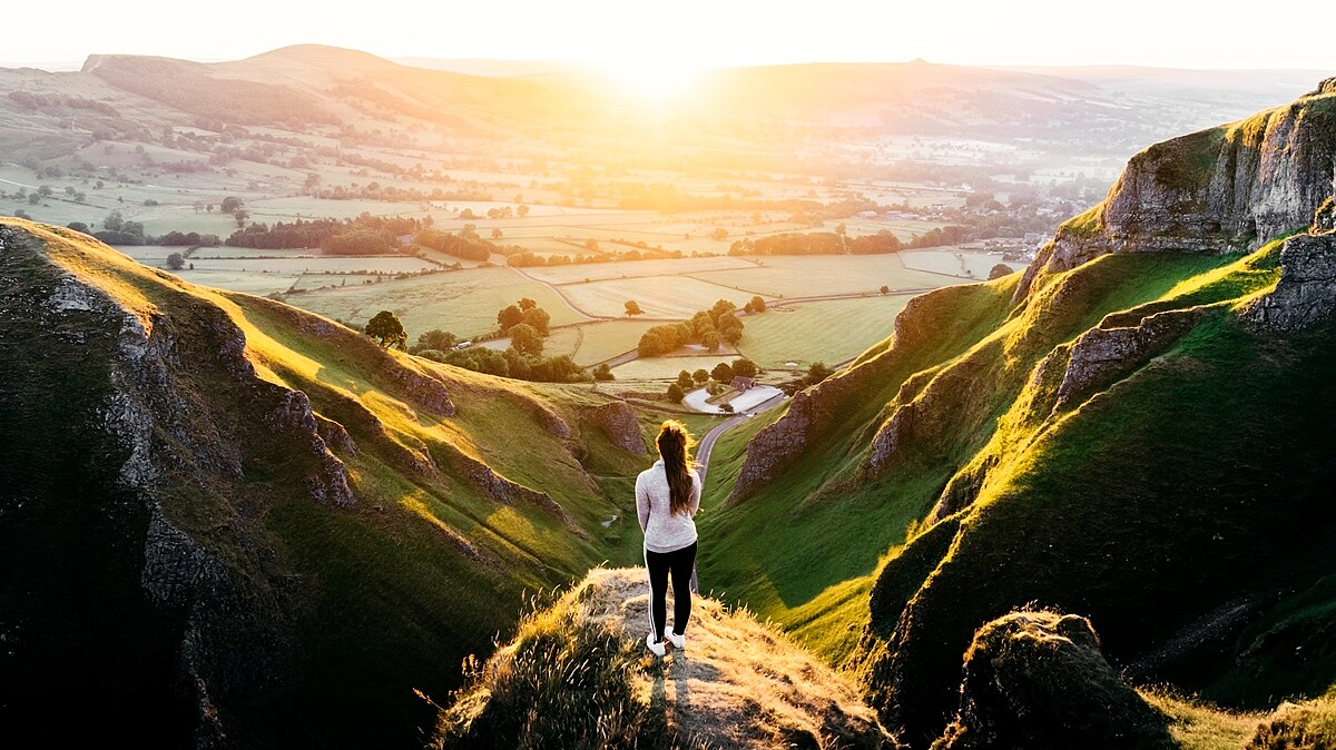 2023年12星座水逆期、流年運勢公開！雙子座需注意4個時段、摩羯座面臨20年一次「巨大轉變」