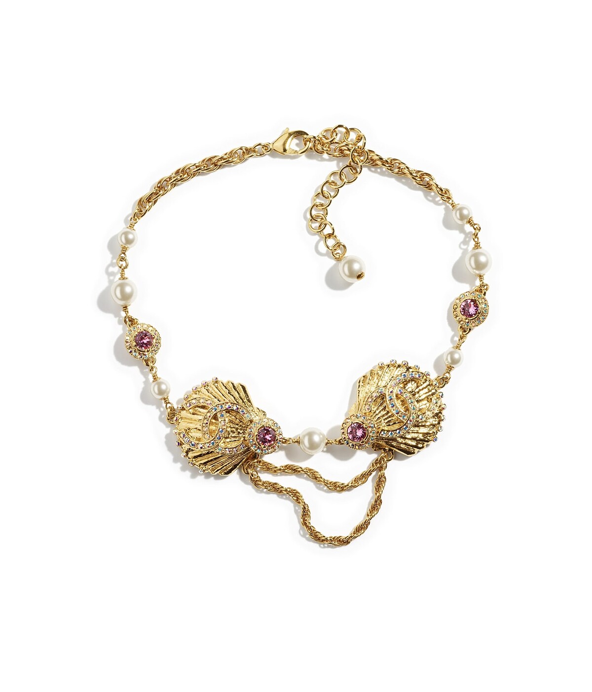 香奈兒金屬幻象珍珠水晶鑲飾多層次短項鍊，NT 39,800