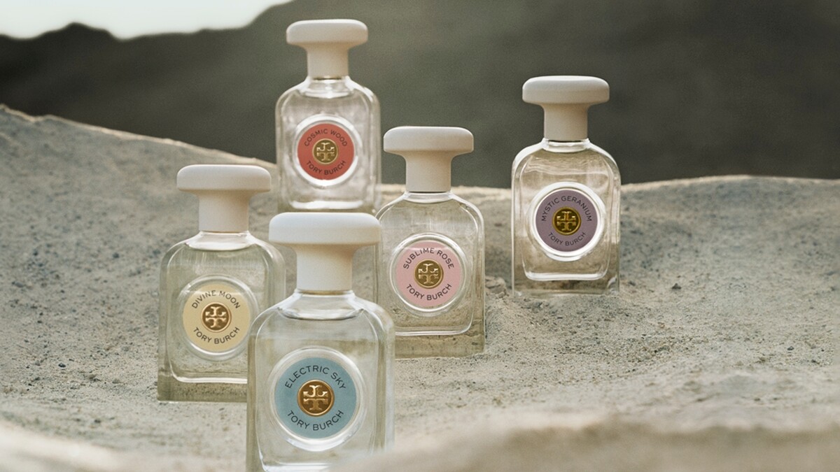 Tory Burch全新夢境之粹香氛系列產品情境圖。Tory Burch全新夢境之粹香氛系列產品情境圖。