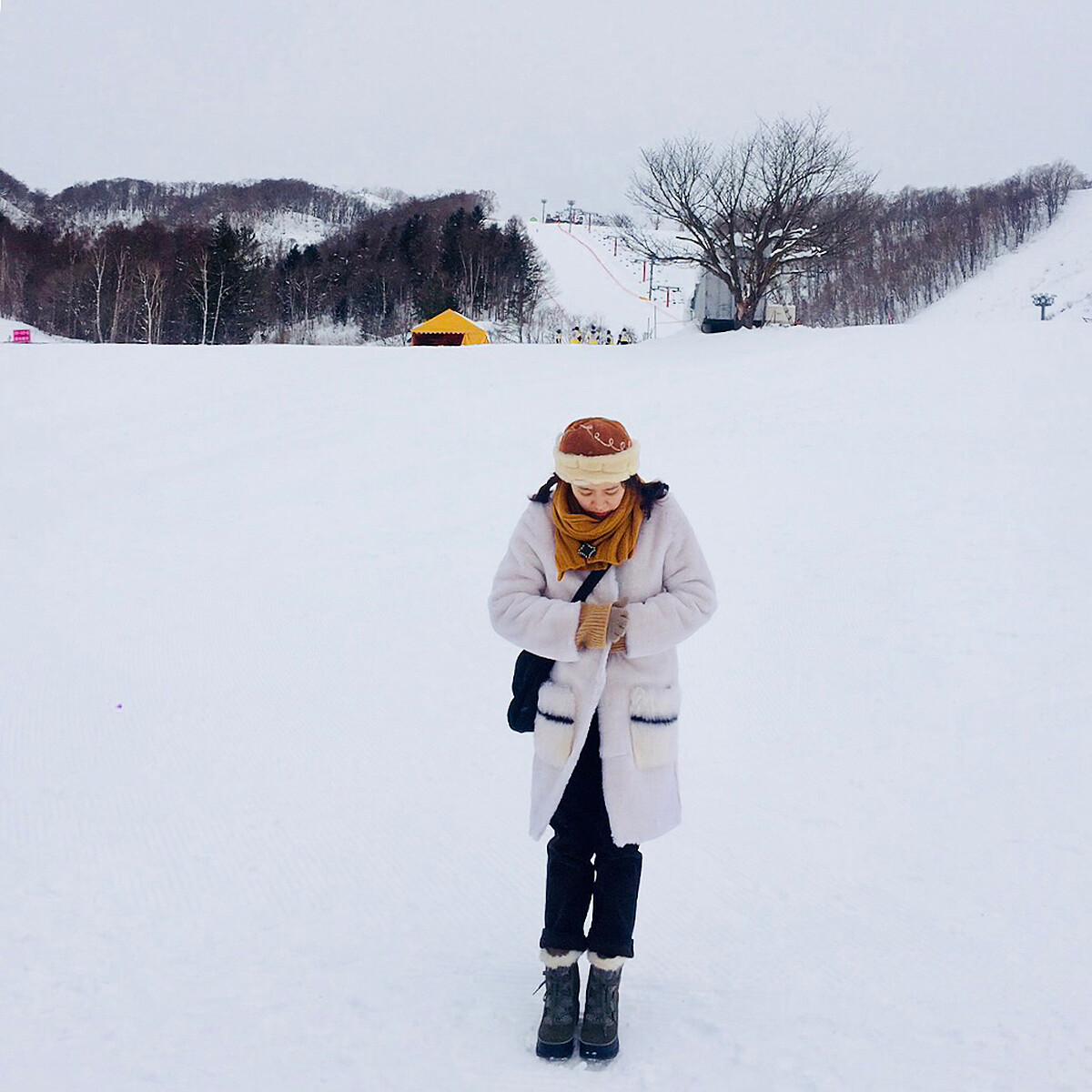 孫藝珍毛帽穿搭