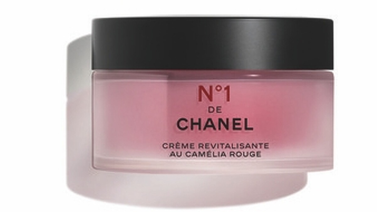 香奈兒1號紅色山茶花活能乳霜50g，NT3,920