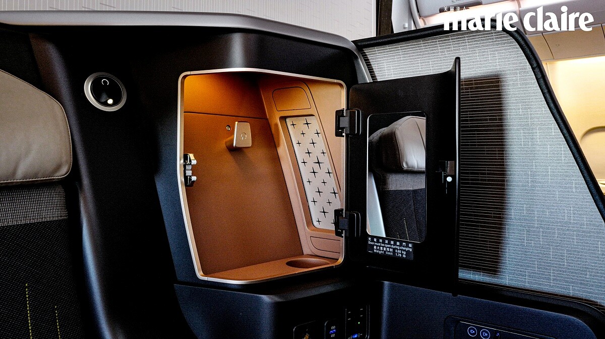 「北極星鏤空雕花」設計相當精緻