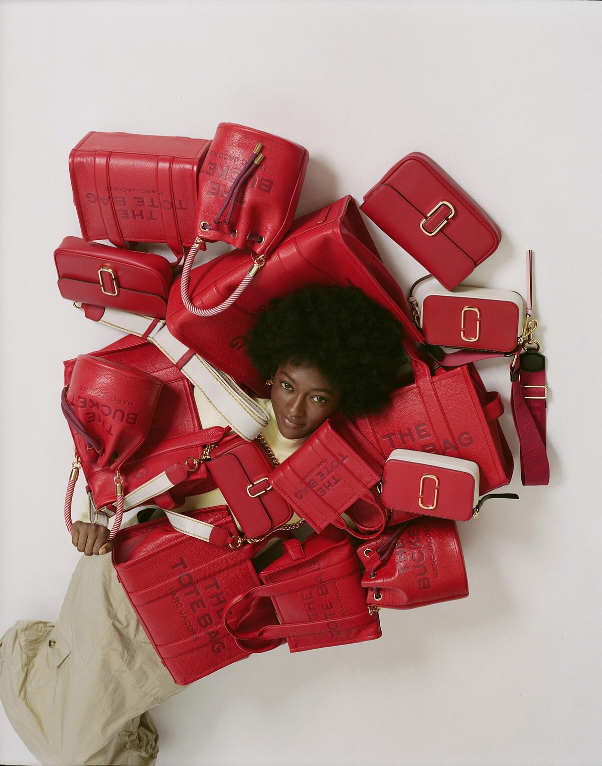 Marc Jacobs 新春開運紅商品形象圖