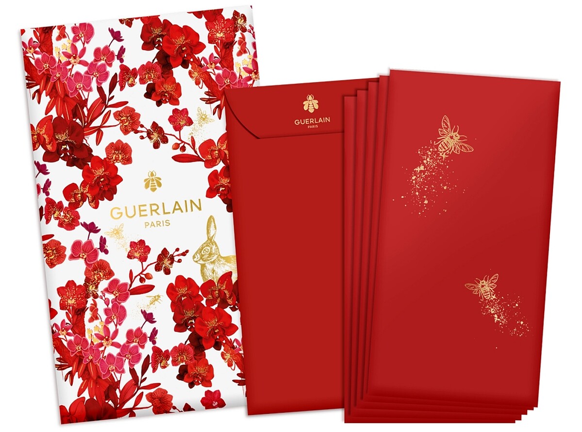 法國嬌蘭2023新年限定胭脂紅蘭新年紅包袋組(數量有限，贈完為止、實際紅包數量以現場為準，此為示意圖)。