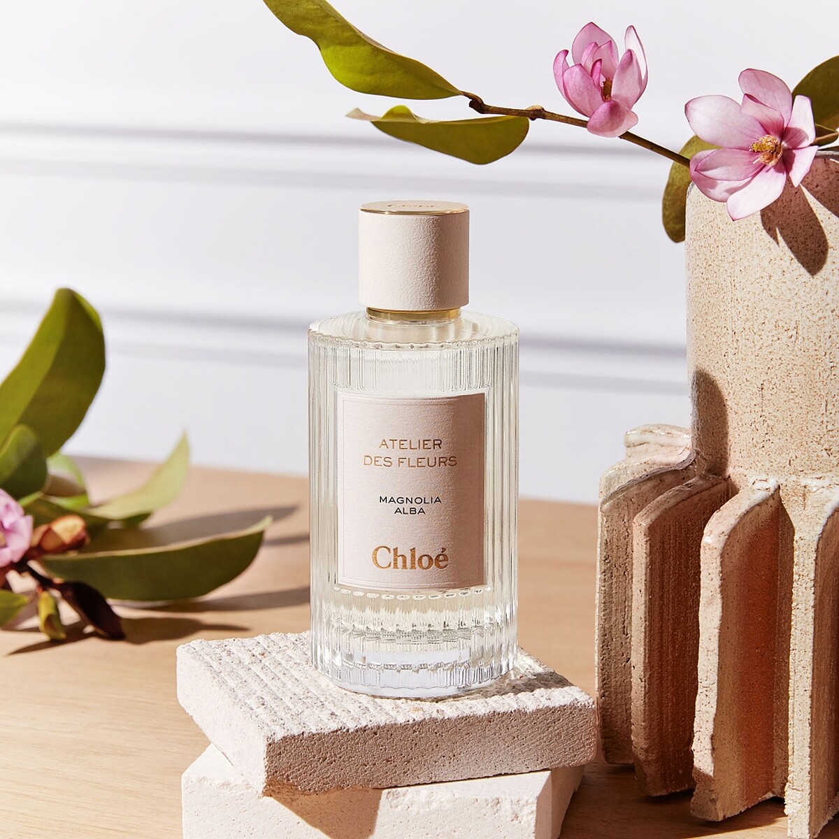 Chloé Atelier des Fleurs仙境花園香水木蘭詩語 Magnolia Alba 50ml，NT5,000、150ml，NT8,900