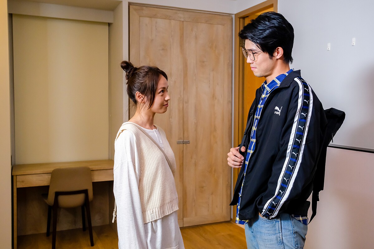 黃姵嘉曾經常進出張耀仁的家