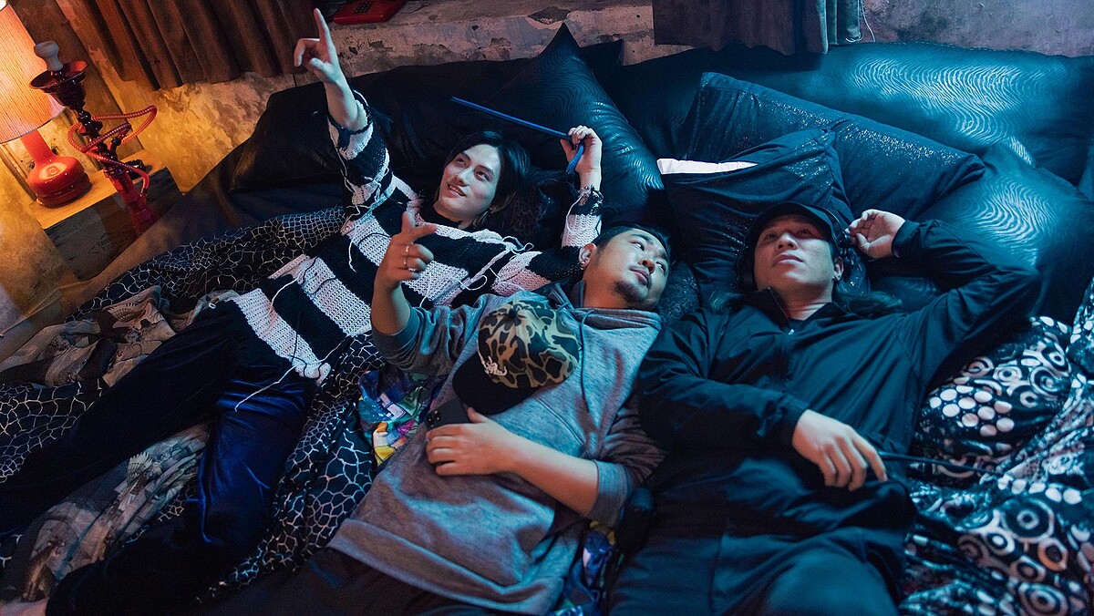 范少勳（左）表示此次與導演張榮吉（右）合作像是朋友，與劇組相處都相當自在