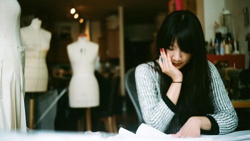 台灣設計師黃薇勇闖2013柏林時裝周,女神卡卡欽點新專輯造型