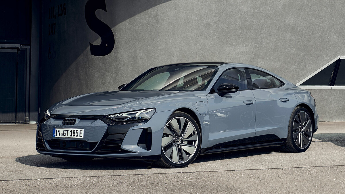 Audi e-tron GT。