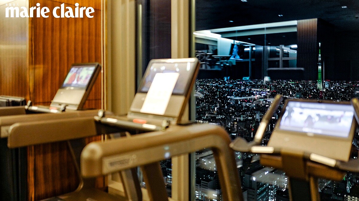 健身房能眺望晴空塔運動