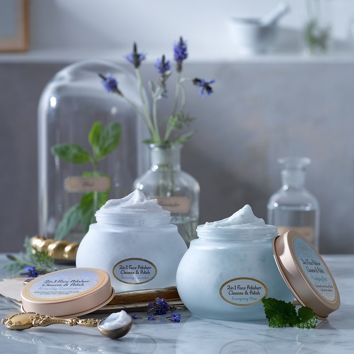 SABON二合一臉部純淨磨砂膏(薄荷、薰衣草)200ml，NT1,680