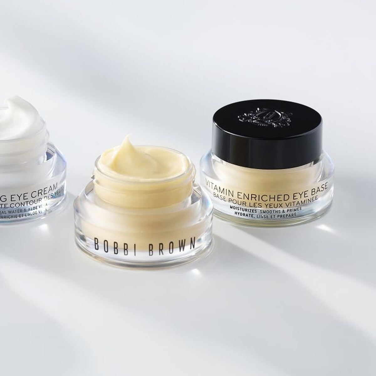 Bobbi Brown維他命完美眼霜15ml，NT2,200