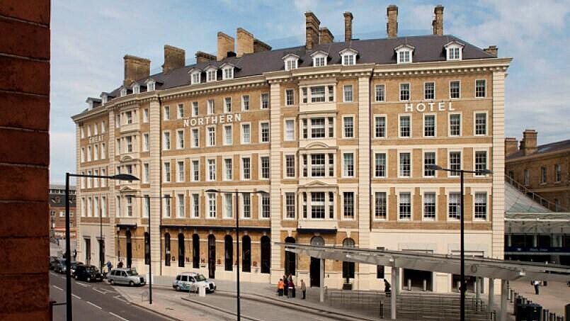 歷經風華的鐵軌飯店-英國倫敦Great Northern Hotel