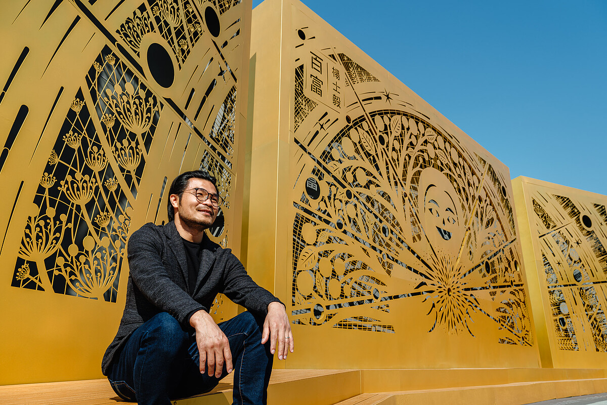 2022年末,The Balvenie 百富攜手與台灣剪紙藝術家楊士毅合作,以「一心一藝」為靈感,共創大型剪紙藝術裝置。