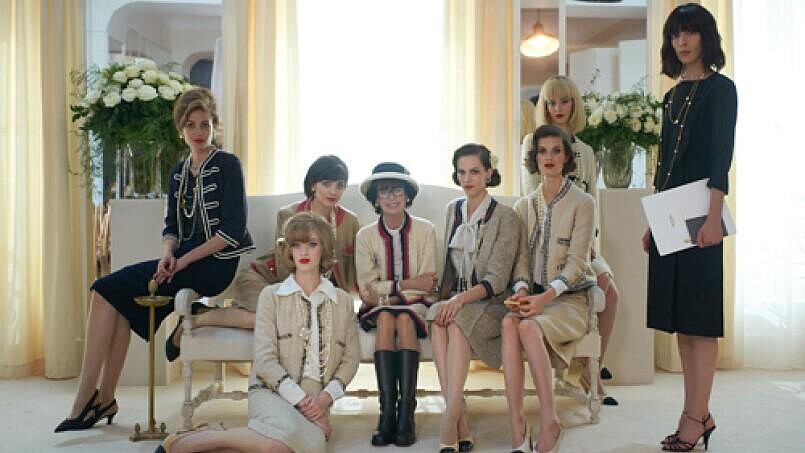 《The Return》一部關於香奈兒女士重返時尚的電影…