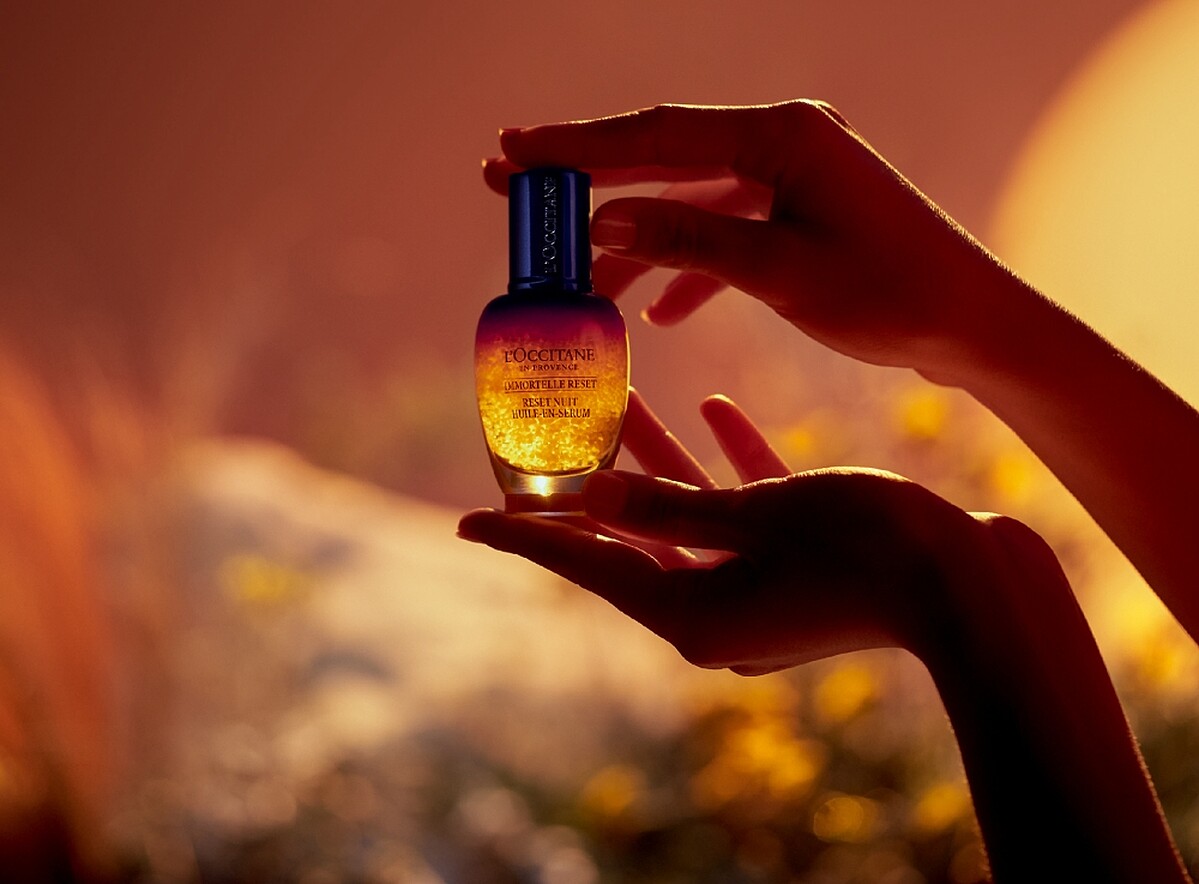 L’OCCITANE歐舒丹光萃肌活露30ml,NT2,600、50ml,NT3,650