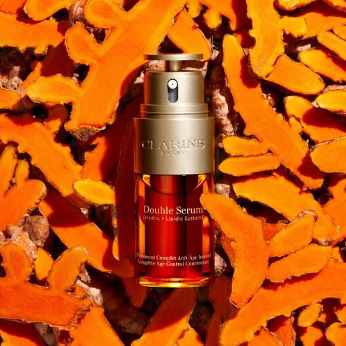 Clarins克蘭詩黃金雙激萃30ml，ＮＴ2,900、50ml，NT4,100