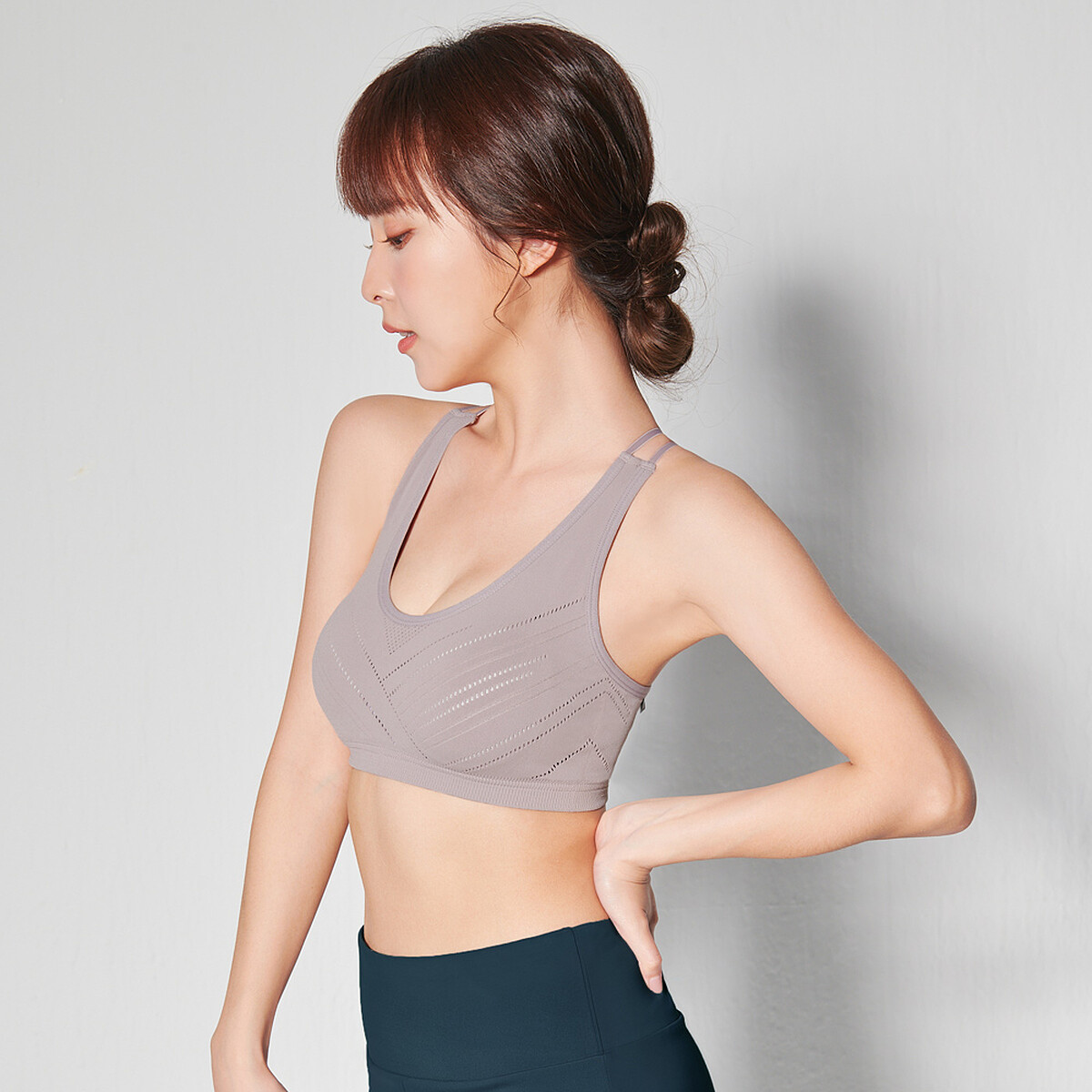 A++微V美背細肩帶包覆BRA（灰霧紫）