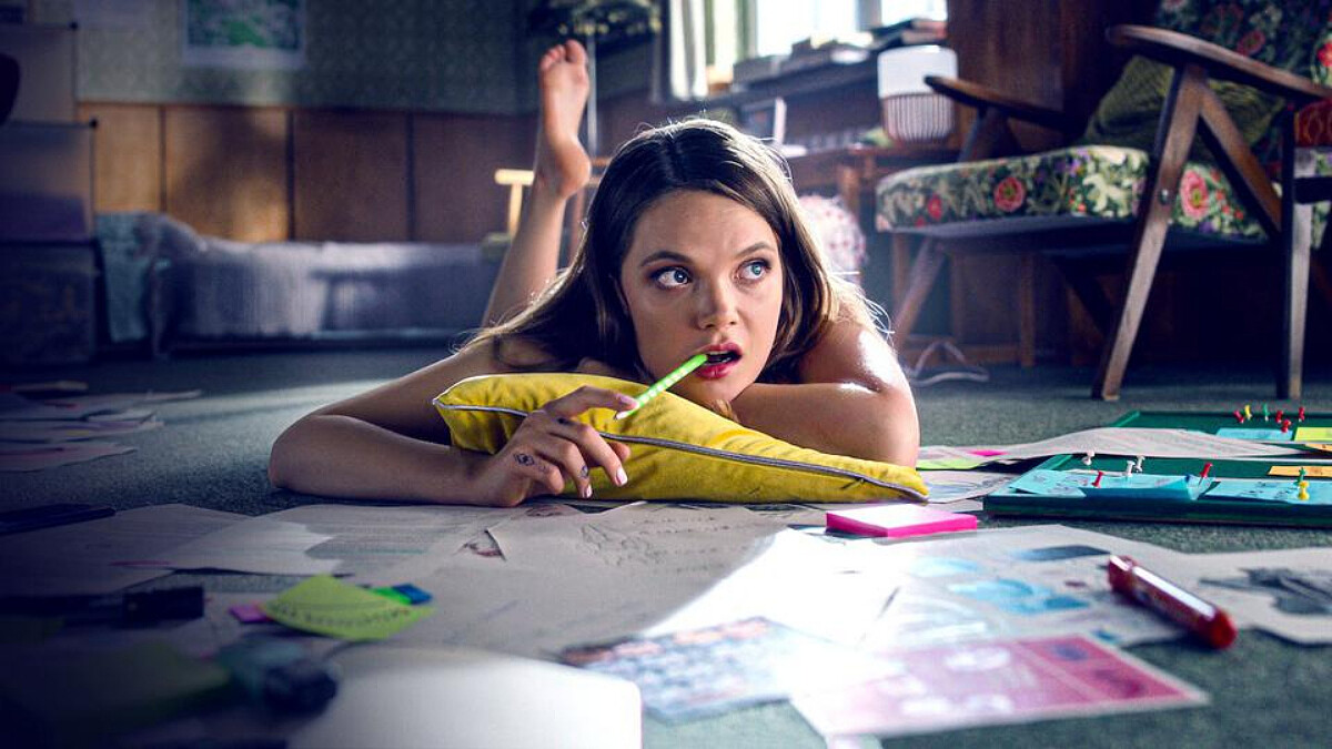 別再許下什麼今年可以有交往對象的新年新希望了！自己過得精采，比只靠許願有用得多