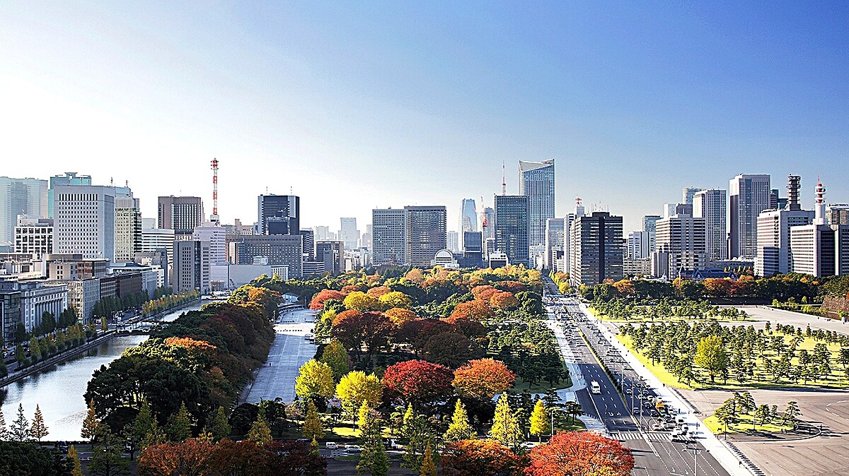 正面對皇居外苑,一年四季上演不同夢幻景色