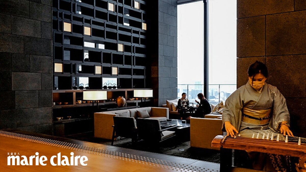 大廳每日下午都會彈奏傳統音樂迎賓