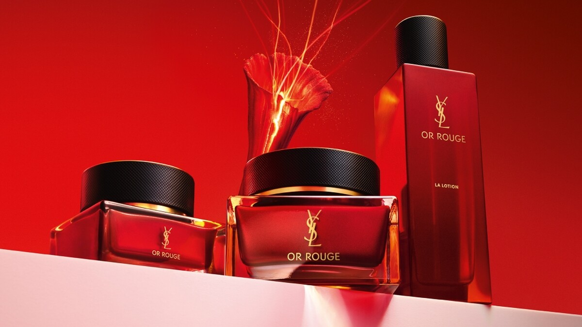 YSL金緻奢華賦活系列情境圖。