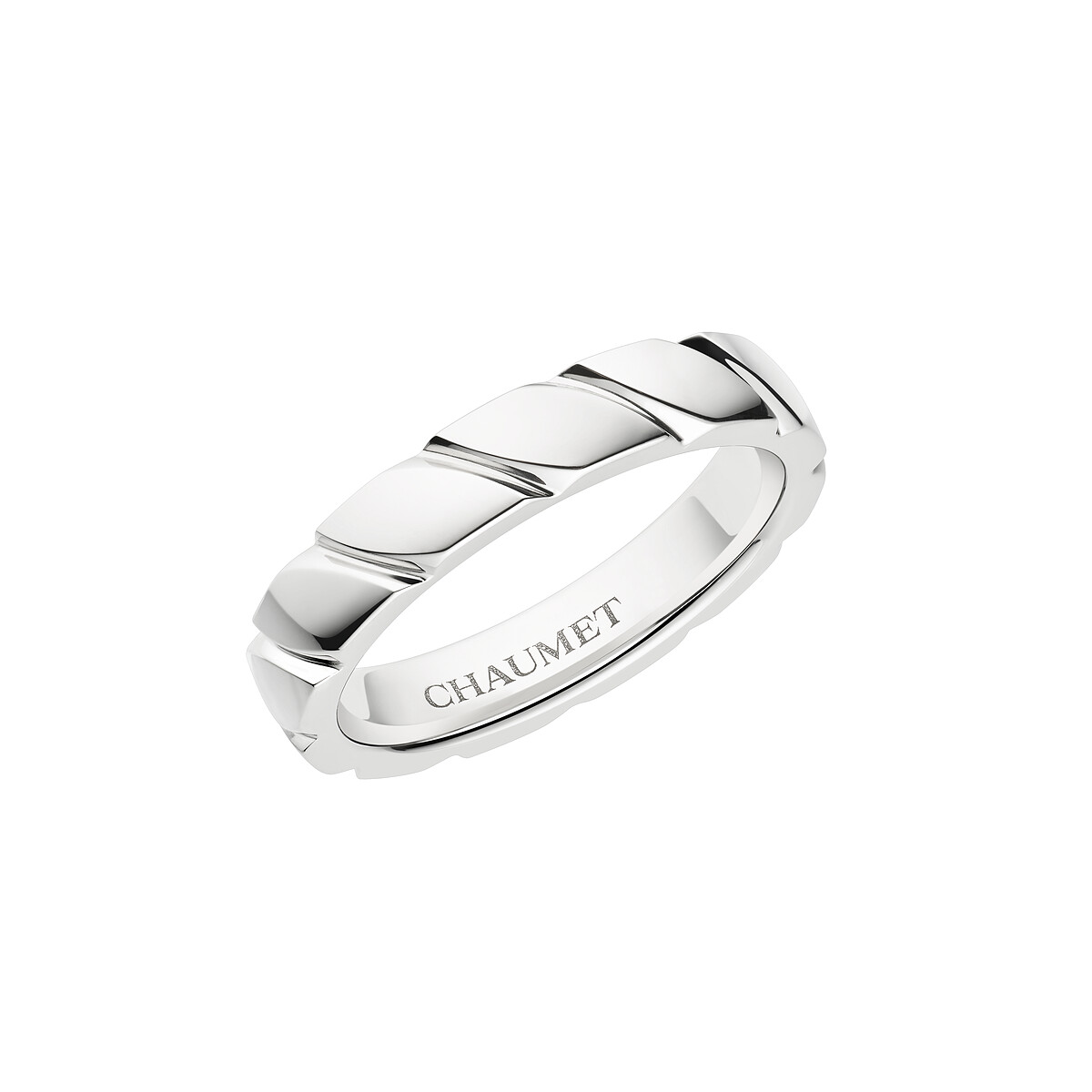 Torsade 系列鉑金戒指，Chaumet。