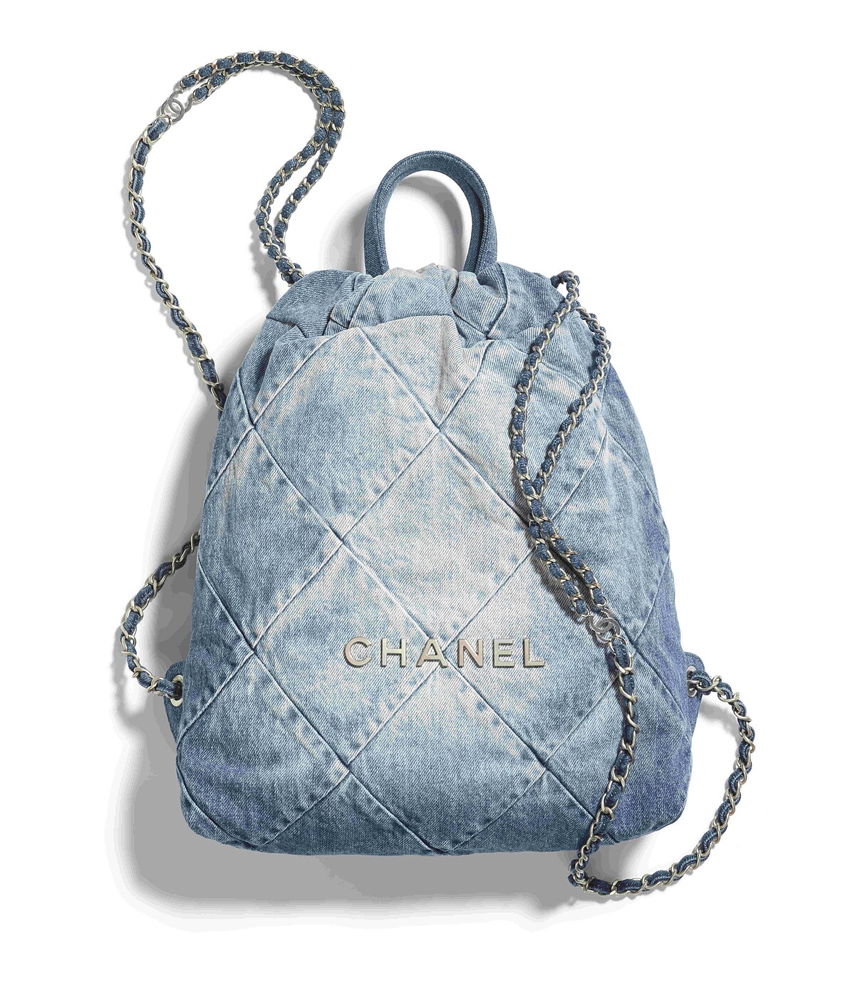 藍色單寧布料CHANEL 22後背包，NT 180,500