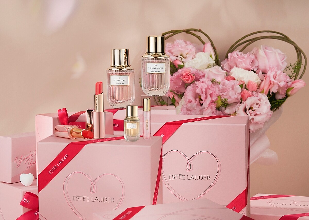 雅詩蘭黛2023情人節戀愛禮盒貼心包裝服務。