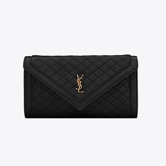 YSL GABY絎縫小羊皮大型翻蓋錢包，NT 31,900