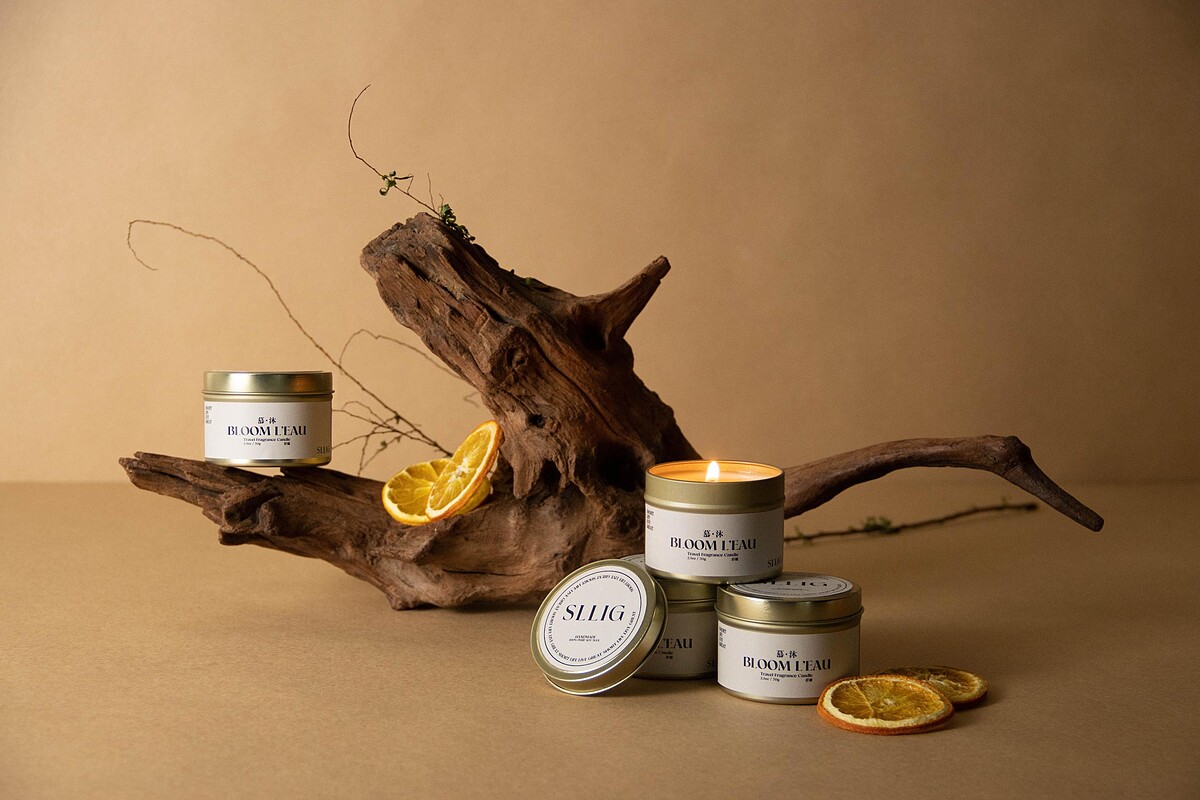 前味：柑橘、無花果、甜橙中調：大馬士革玫瑰、粉紅牡丹、常春藤 後調：琥珀、樹皮、紅木樹枝