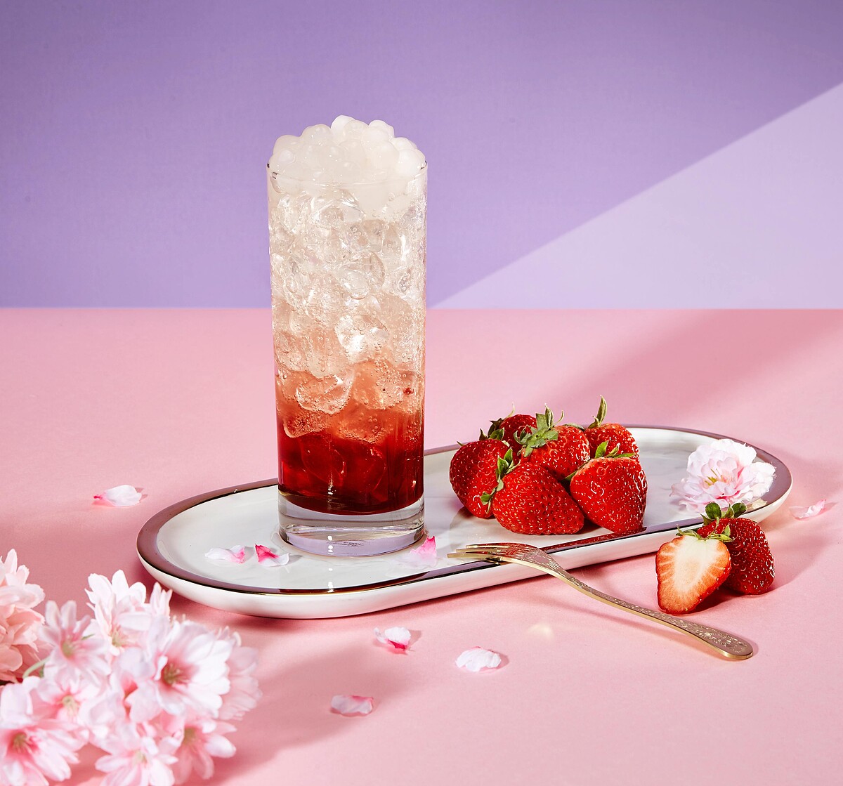 CITY PEARL春日莓好氣泡珍珠,原價NT75,嘗鮮價NT65(2月8日到2月21日)。