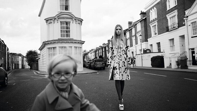 凱特摩斯Kate Moss後繼有人？ 小妹Lottie Moss出道處女拍曝光！