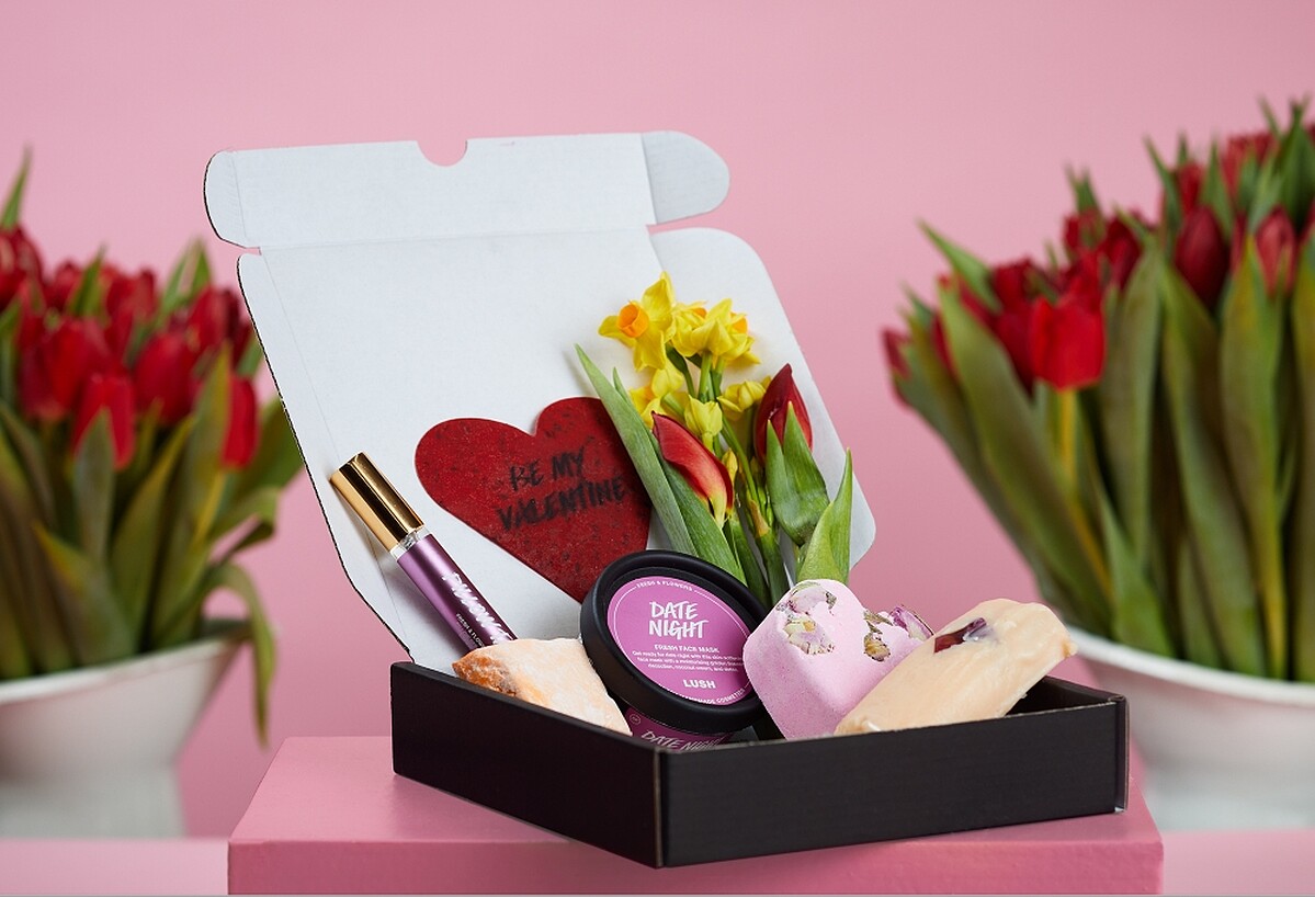 LUSH 2023 情人節Fresh & Flowers訂閱箱，NT1,800