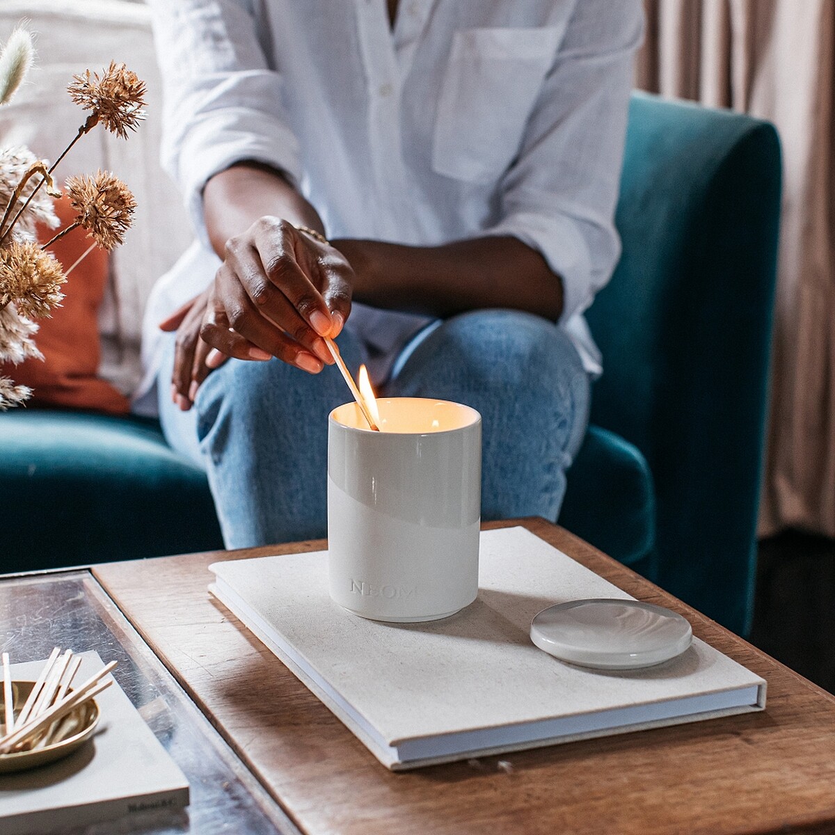 NEOM恬靜心齋極緻香氛蠟燭320g，NT2,500