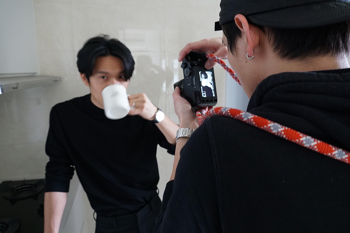 范少勳結婚生子了!太太女兒甜蜜曝光,穿搭PIAGET珠寶腕錶成亮點