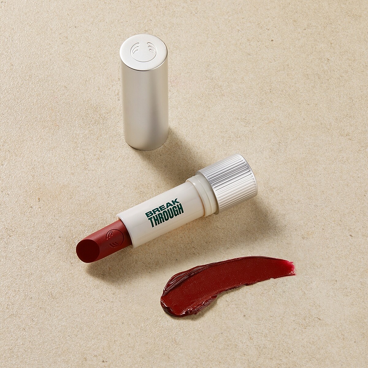 THE BODY SHOP心聲絲絨唇膏(#BREAK THROUGH 突破磚紅色)蕊芯4g，NT700、空管，NT280。