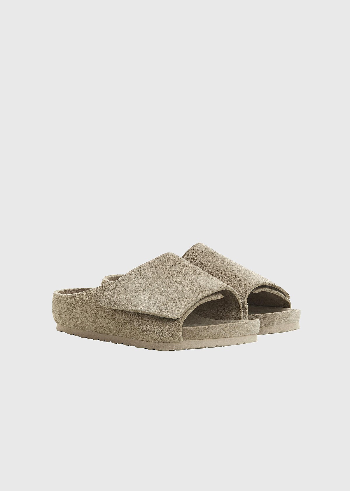 FEAR OF GOD X BIRKENSTOCK Los Feliz 絨面革兒童拖鞋 - 大地沙色 NTD 9,780