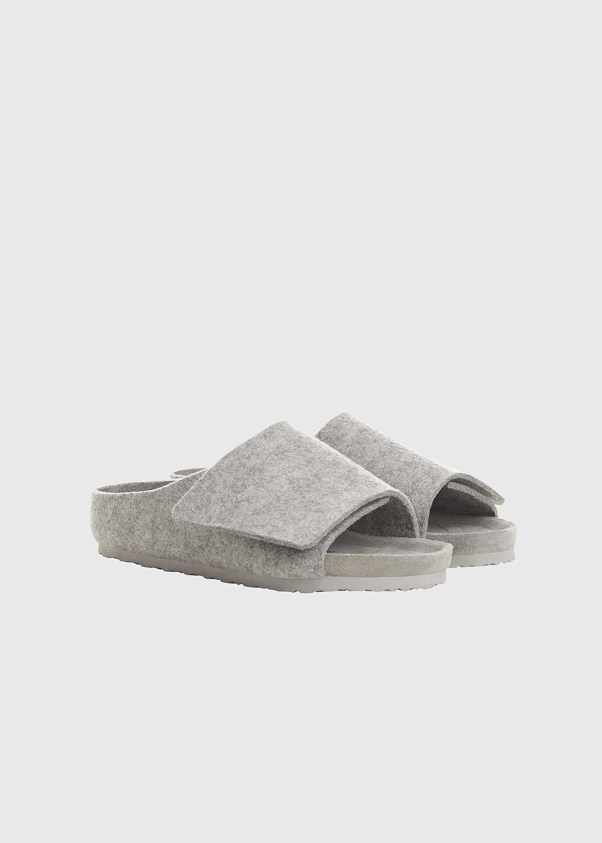 FEAR OF GOD X BIRKENSTOCK Los Feliz 毛氈兒童拖鞋 - 水泥灰色 NTD 7,980