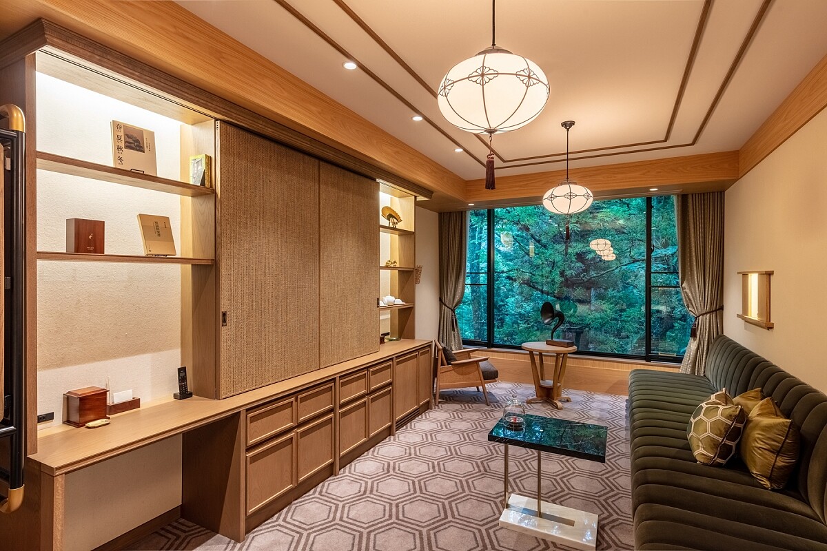 「舒適套房」融合西方樣式與日式和風。