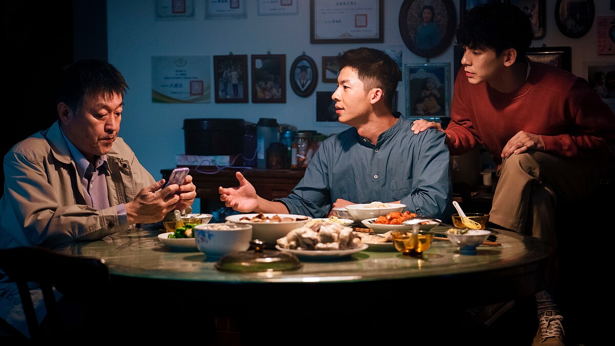 不敢相信！核彈級親情戲曝哭《關於我和鬼變成家人的那件事》打破刻板印象展現愛的包容